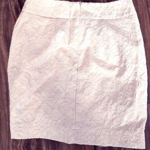 NEVER WORN Cream Skirt for Work or die occasion
